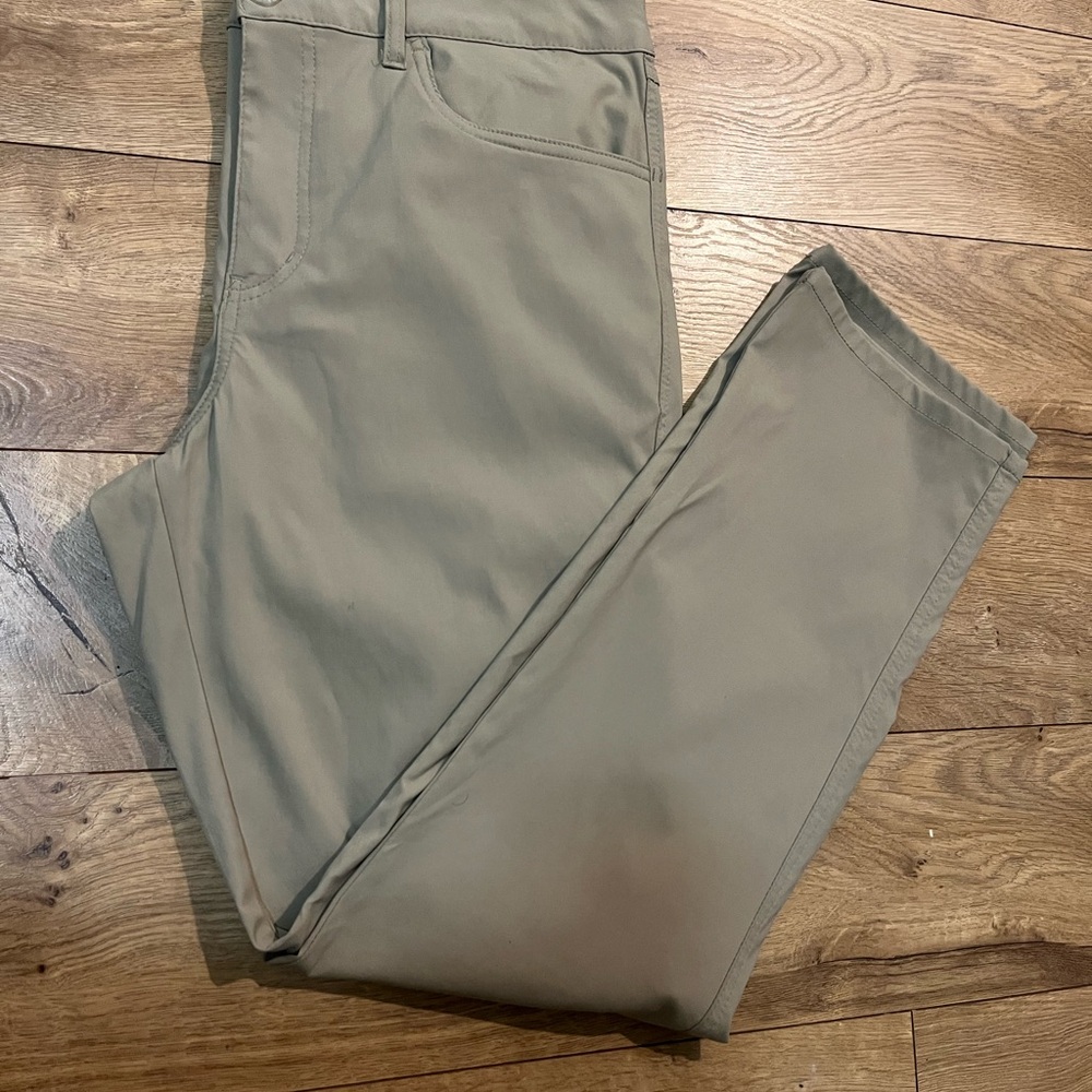 Men's Tan Pants